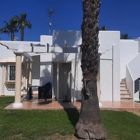 As050 Inviting 2-bed House La Casita